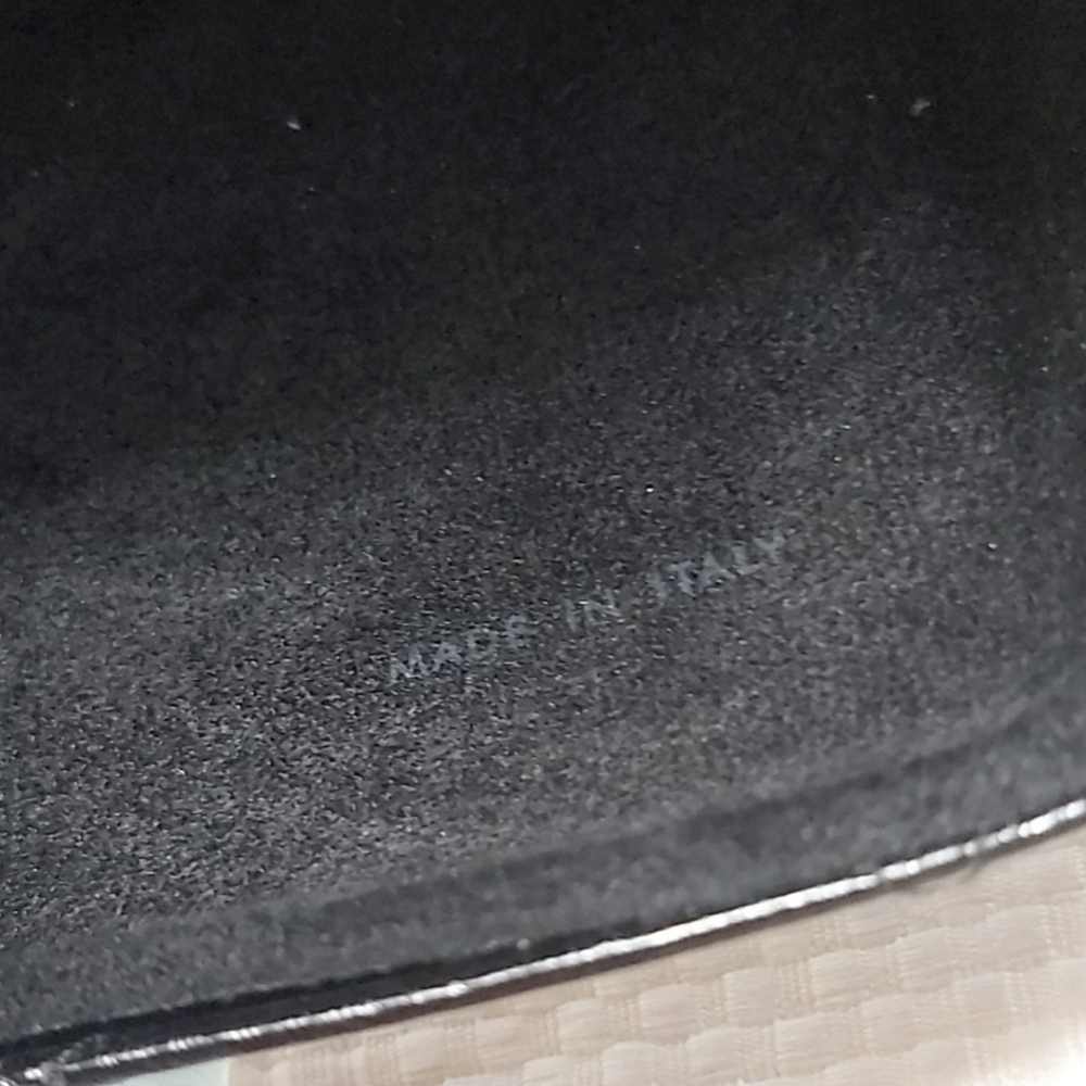 CHANEL Black Quilted Leather Eyewear Case - Picture 11 of 11